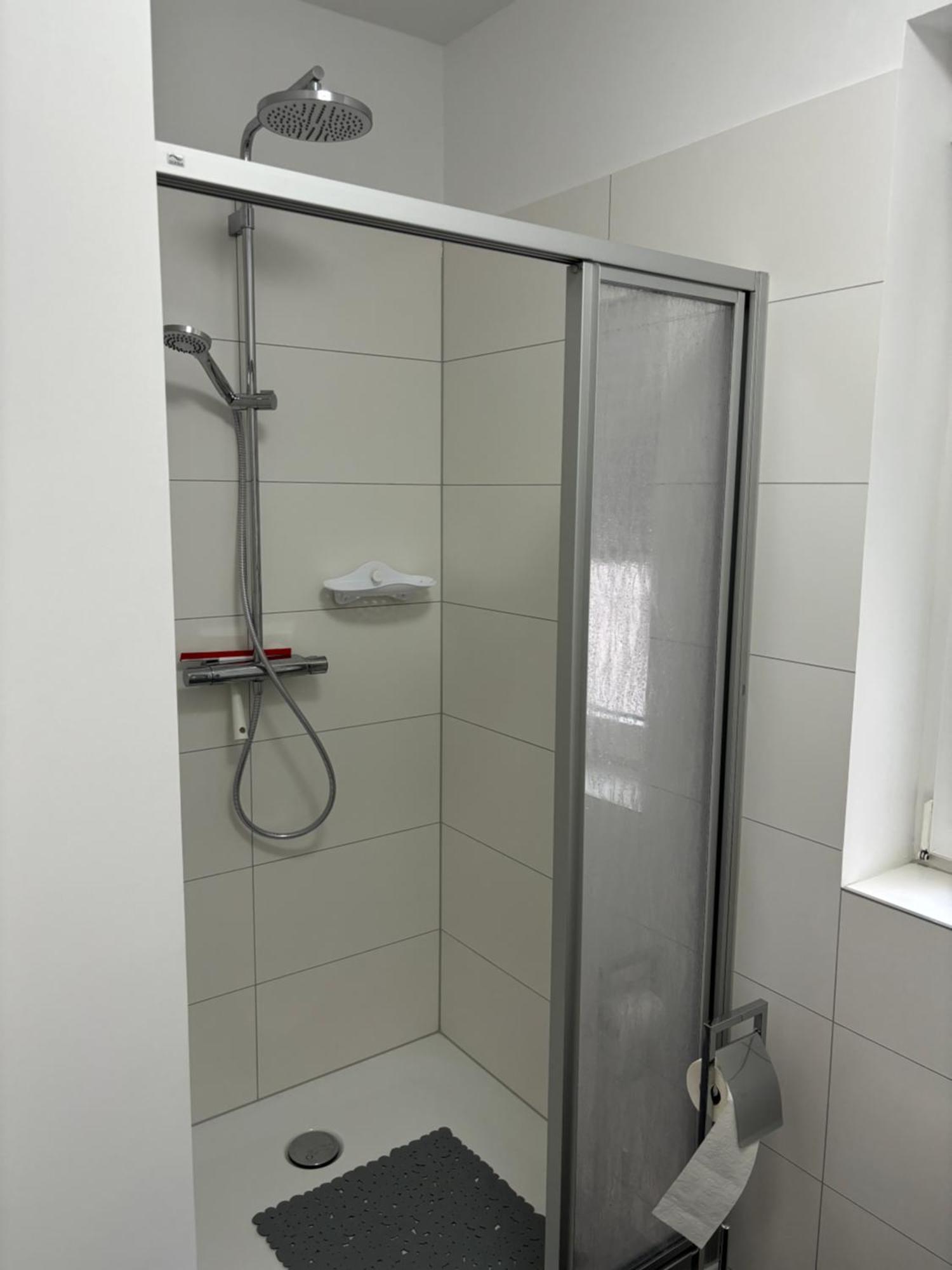 Apartment Fuer 2 Personen Wiesbaden